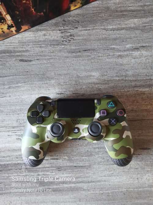 PS4 Console