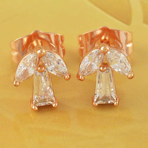 STUNNING ROSE GOLD FILLD STUD EARRINGS  (K479)