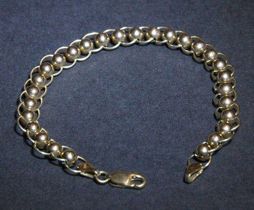 9ct Gold Bracelet - Unique design - 18.5cm length and 7.35mm width - Crazy R1 Start no reserve !!!