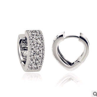 SILVER HEART SHAPED EARRING