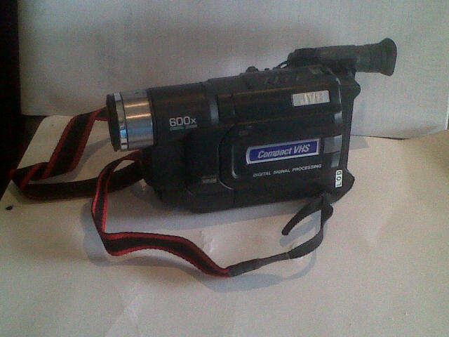 JVC Video Camera GR FX120