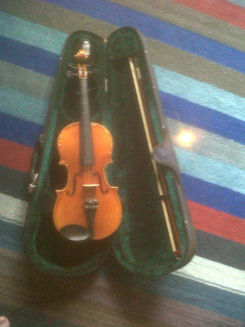 VIOLIN   *****Good Buy******