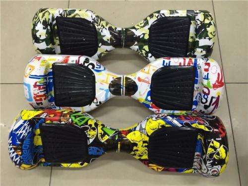 6.5INCH bluetooth STYLISH DESIGNS HOVERBORD IN GRAFFITI ,NEWSPAPER AND ARMY DESIGNS