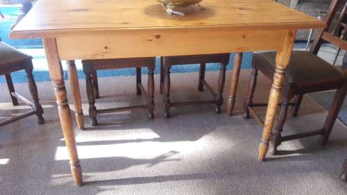 Oregan pine table