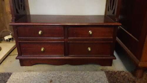 Mahogany display/shelves with four Drawers 52x17x110cm