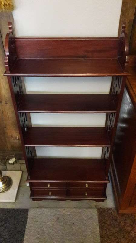 Mahogany display/shelves with four Drawers 52x17x110cm