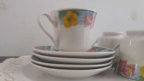 Beautiful set of 4 Regent China duo's - Excelent condition