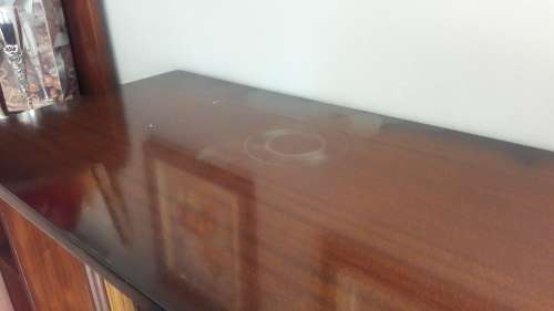 Vintage TV Cabinet with Queen anne legs - Stunning