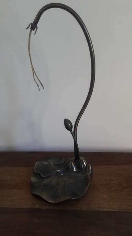 Beautiful metal lamp stand