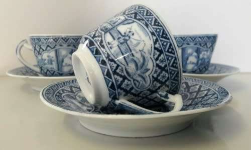 Stunning oriental demitase duo's with stunning hand painted detail