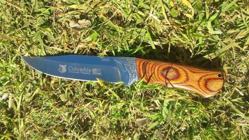 Hunting knife - Fixed blade with canvas pouch - BRAND NEW