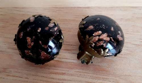Earrings - costume jewellery - four pairs of clip on earrings