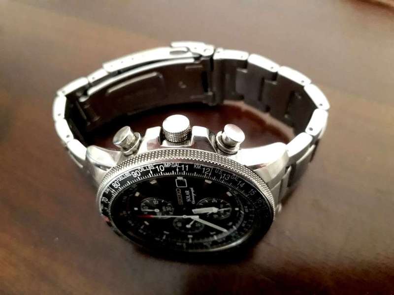 SEIKO SOLAR Chronograph Men`s Watch