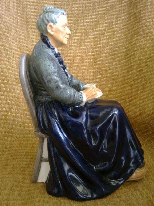 The Cup Of Tea - Royal Doulton