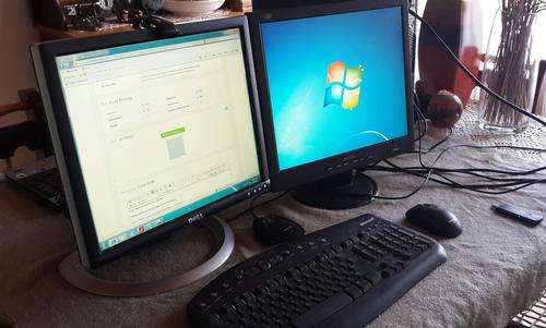 DESKTOP WITH DUAL MONITORS