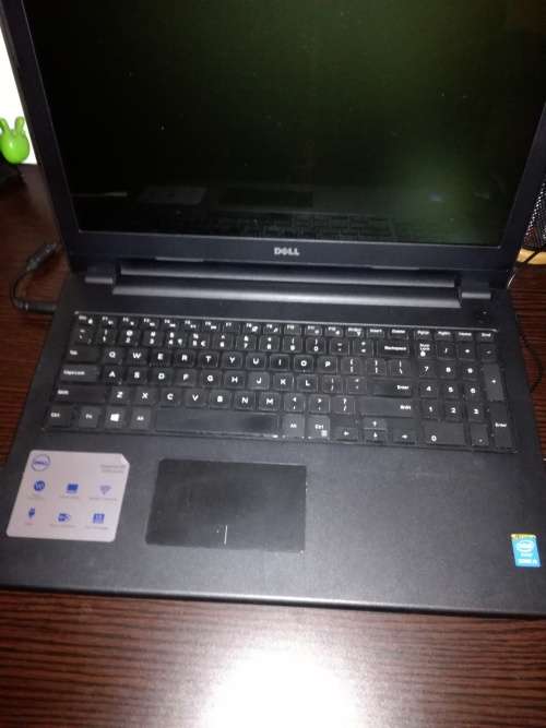 Dell laptop spotless only used as a spare when main laptop goes in for repairs/upgrades