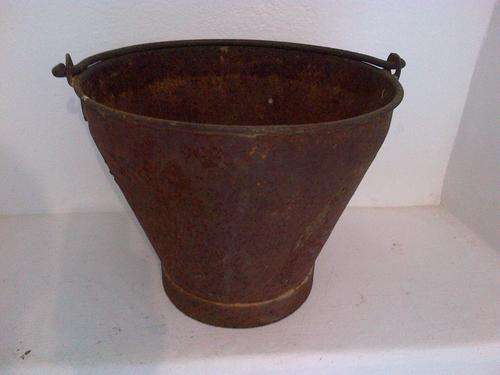Vintage bucket 4