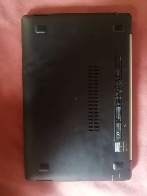 Asus vivobook x202e Multi-Touch screen