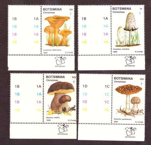 Botswana .1982 fungi  SG 533-536 CORNER stamps 1A