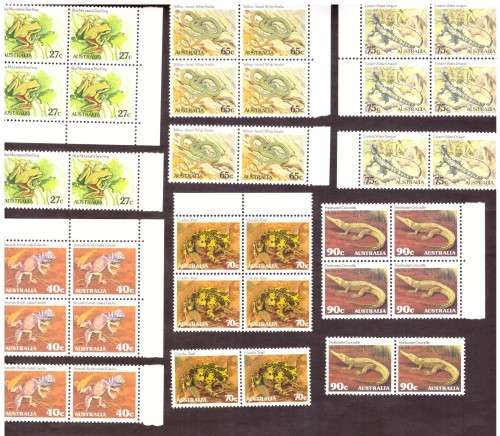 Australia .Scott cat. 784-800 . 1981-83 issue.  MNH in blocks.