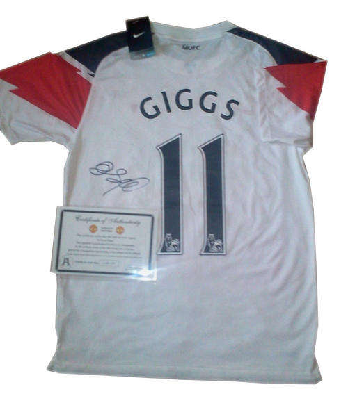 Manchester United signed Ryan Giggs Soccer Jersey