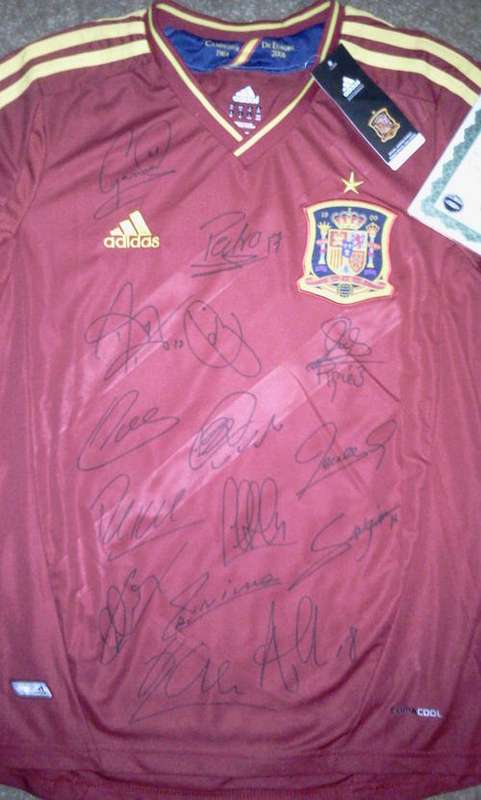 2x Spain Euro 2012 Champions & Man United Team Signed Combo +COA