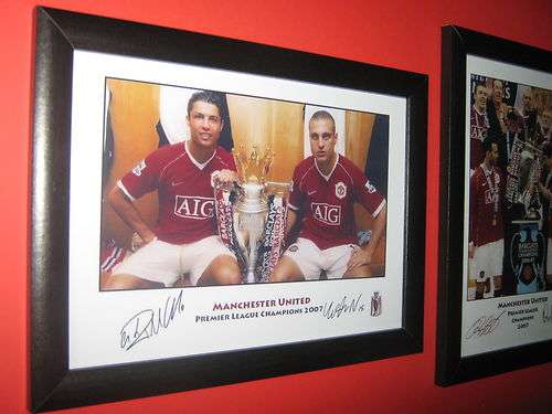 MANCHESTER UNITED SIGNED CHAMPIONS 2007 PHOTO RONALDO & VIDIC MAN UTD