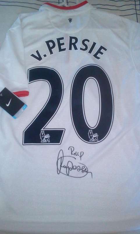 ROBIN VAN PERSIE AWAY SIGNED MAN UNITED 12/13 JERSEY + C.O.A.