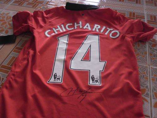 Chicharito Signed Man United 13/14 Jersey + C.O.A.