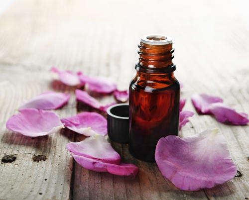 Rosewood Essential Oil10 ml (1/3 oz). 100% Pure, Undiluted - SCENTSHILL