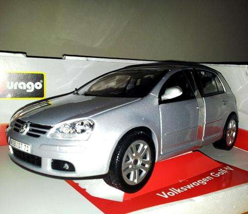 SCALE 1:18 - VW GOLF 5