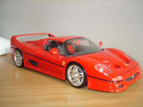 1:18 DIE CAST MODEL CAR: Ferrari F50
