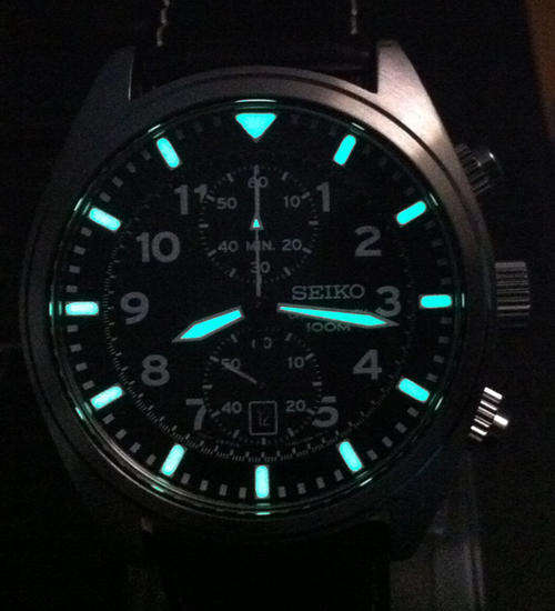 Seiko Chronograph Watch -Stunning Class and Sporty *** Great Authentic Seiko Watch*** Looker***