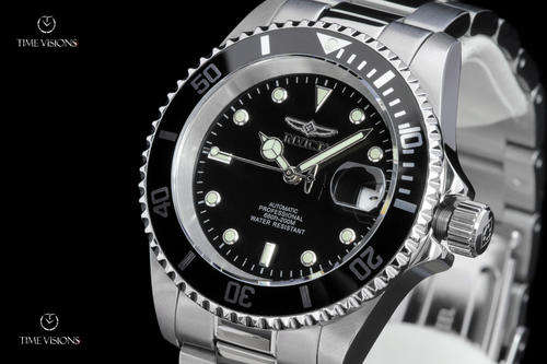 INVICTA PRO DIVER  8932OB**GREAT LOOKING WATCH*** for the business man***