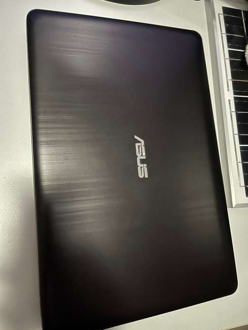 Asus AMD4 Laptop