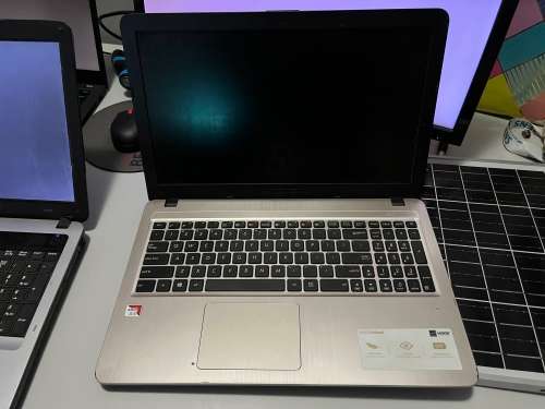 Asus AMD4 Laptop