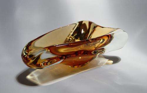 EXQUISITE MURANO BOWL WITH SPECTACULAR DESIGN (2)
