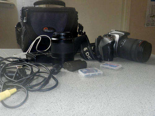 CANON EOS 300D and accessories