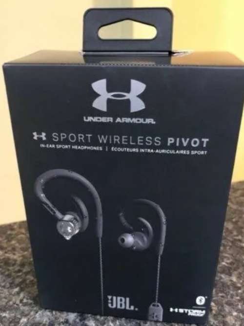 JBL Under Armour Sport Wireless Pivot +2 ipods