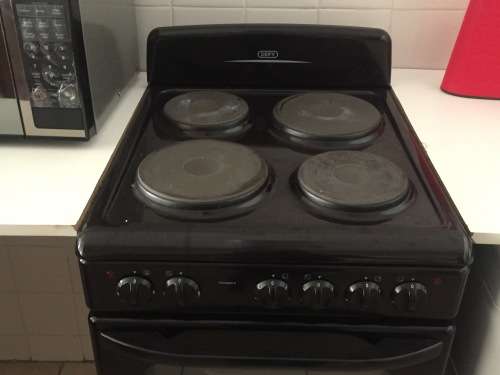 Defy Compact 4 plate Oven