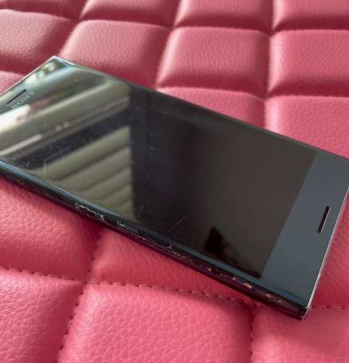 Sony Xperia XZ Premium 64GB Dual Sim G8142 Deepsea Black - Pre-owned (FREE SHIPPING)