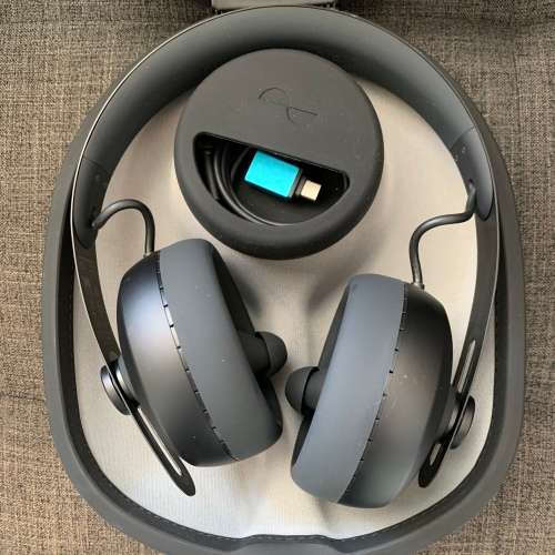 Nuraphone Wireless Headphones - Pre-owned (FREE SHIPPING)
