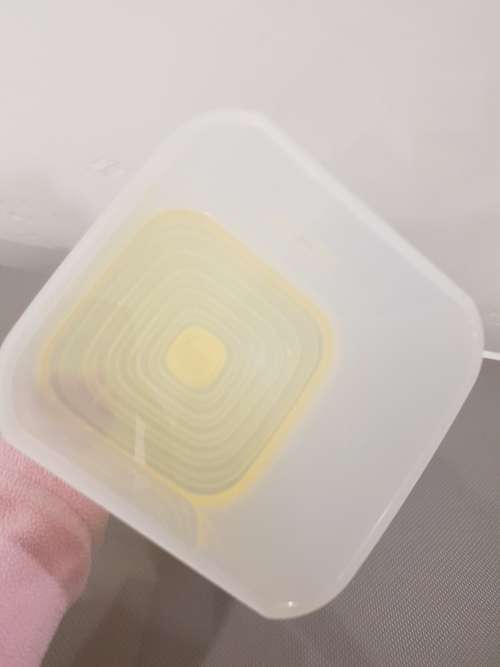 Tupperware Square 3