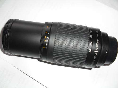 NIKON LENS  NIKKOR  AF / 70-300mm 1:4-5.6 G