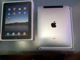 APPLE    IPAD 1 ,   64  GB  3G  & wifi  +  ipad  pouch .