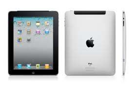 APPLE  IPAD  1 .  32 GB     3G  &  WIFI   +  SMART   POUCH