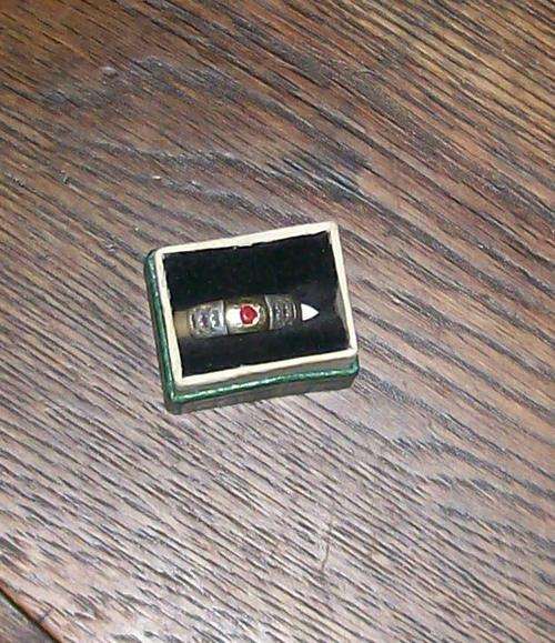 HANDMADE VINTAGE GENUINE GOLD/SILVER GARNET RING