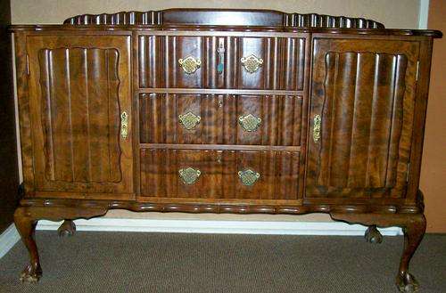 Very old & Beautiful solid wooden (Mahogany?) Ball & Claw Sideboard