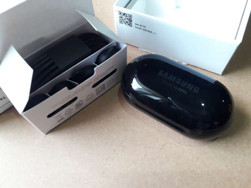 Samsung Galaxy Buds Plus `CASE`