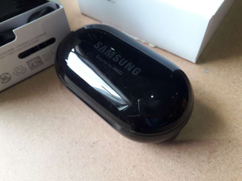 Samsung Galaxy Buds Plus `CASE`